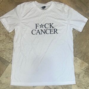 Mama Bird & Co White Graphic Tee medium